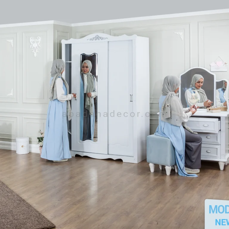 کمد درب ریلی ۱۳۵ کوئین سیلور نوجوان