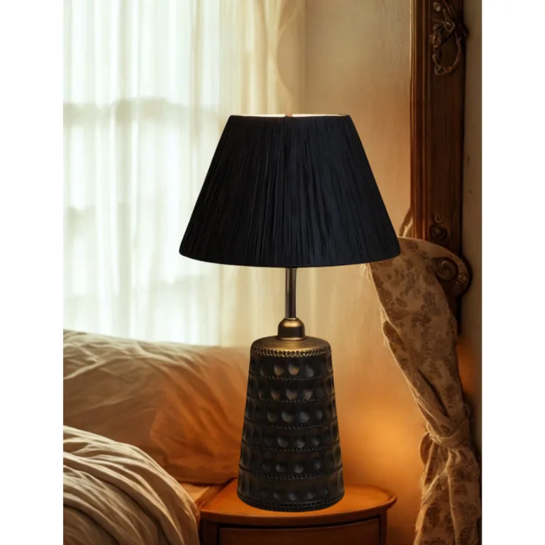 آباژور کوتاه مشکی طرح حفره